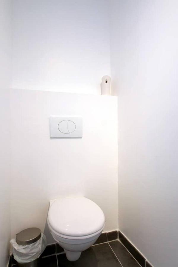 Les Gites De Laure - L'Or Vert, Appartement Avec Vue Sur Le Chateau, Parking Prive, Climatisation, Netflix, A 160 M De La Cite Medievale การ์กาซอน ภายนอก รูปภาพ