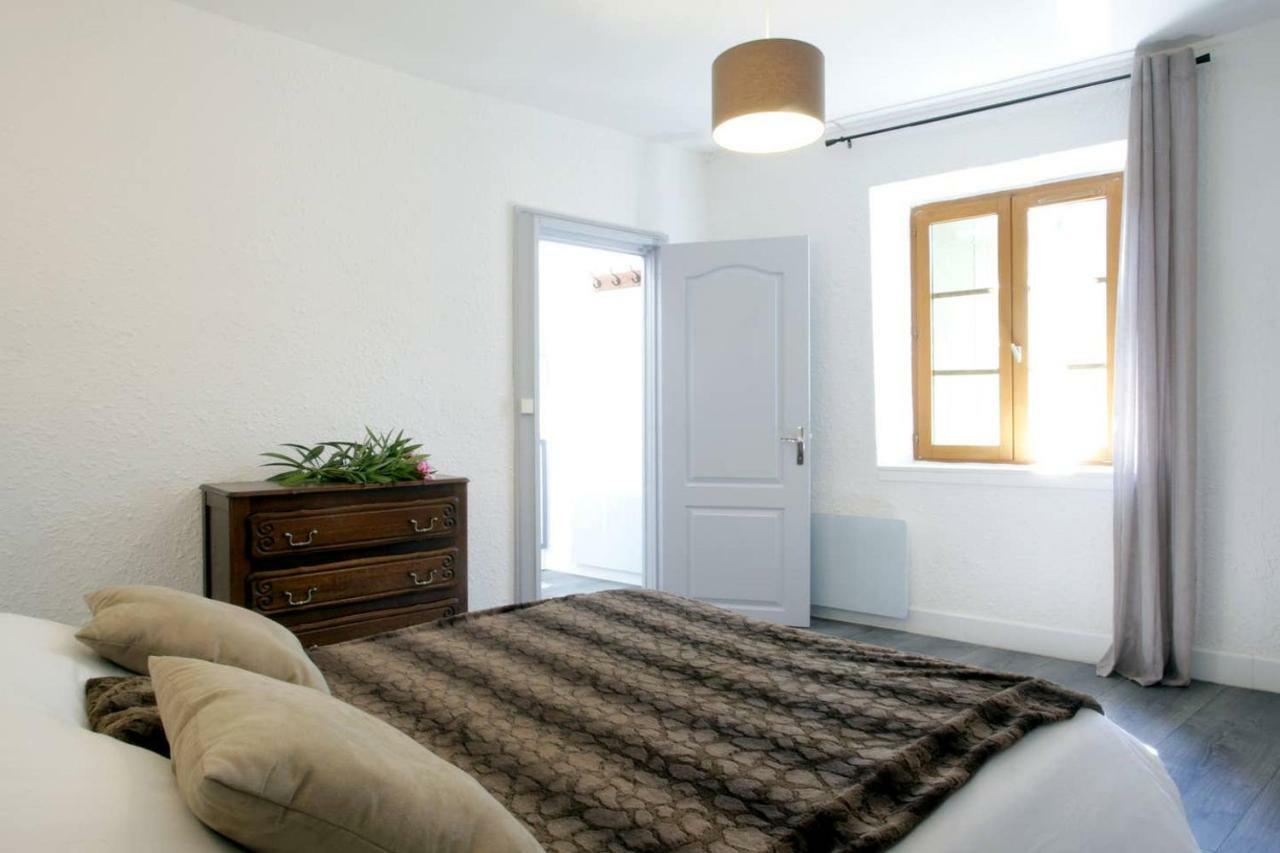 Les Gites De Laure - L'Or Vert, Appartement Avec Vue Sur Le Chateau, Parking Prive, Climatisation, Netflix, A 160 M De La Cite Medievale การ์กาซอน ภายนอก รูปภาพ