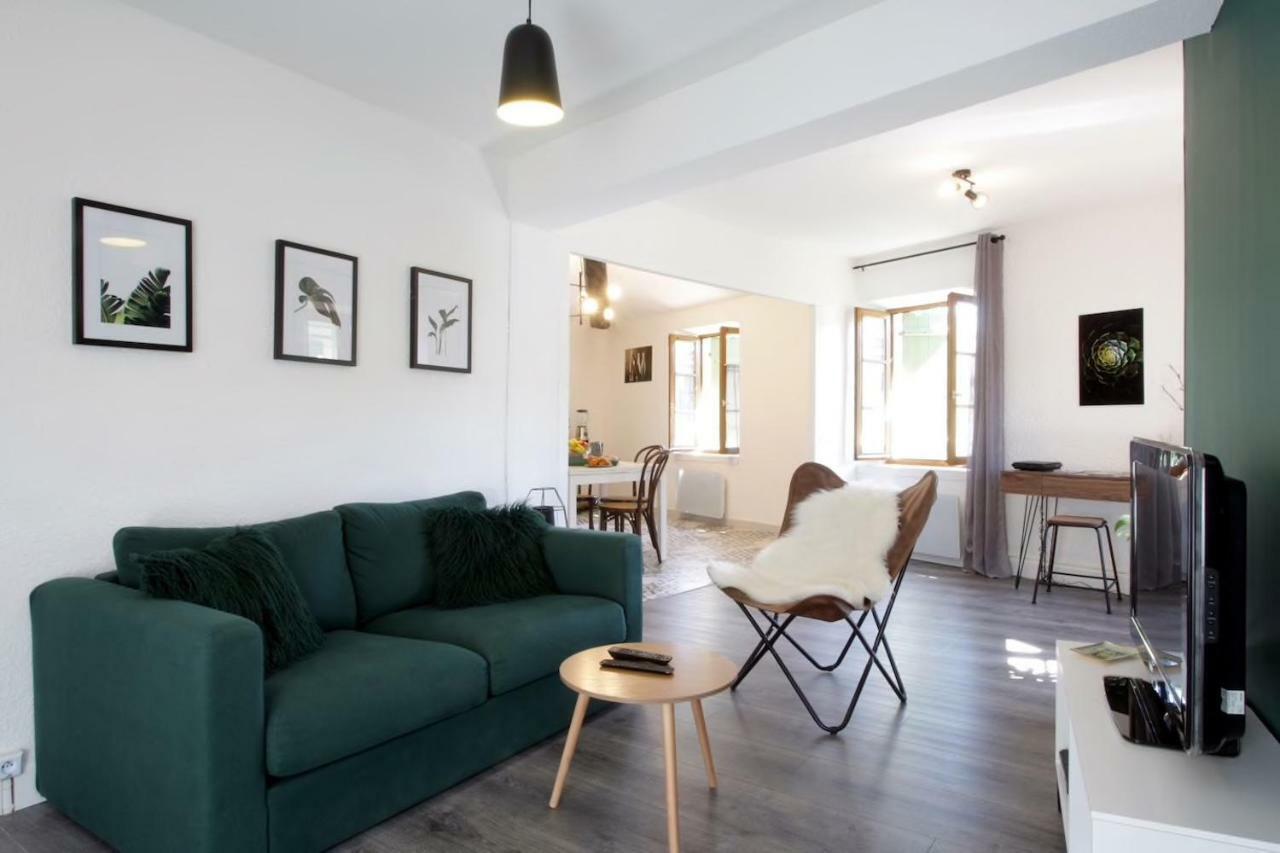 Les Gites De Laure - L'Or Vert, Appartement Avec Vue Sur Le Chateau, Parking Prive, Climatisation, Netflix, A 160 M De La Cite Medievale การ์กาซอน ภายนอก รูปภาพ