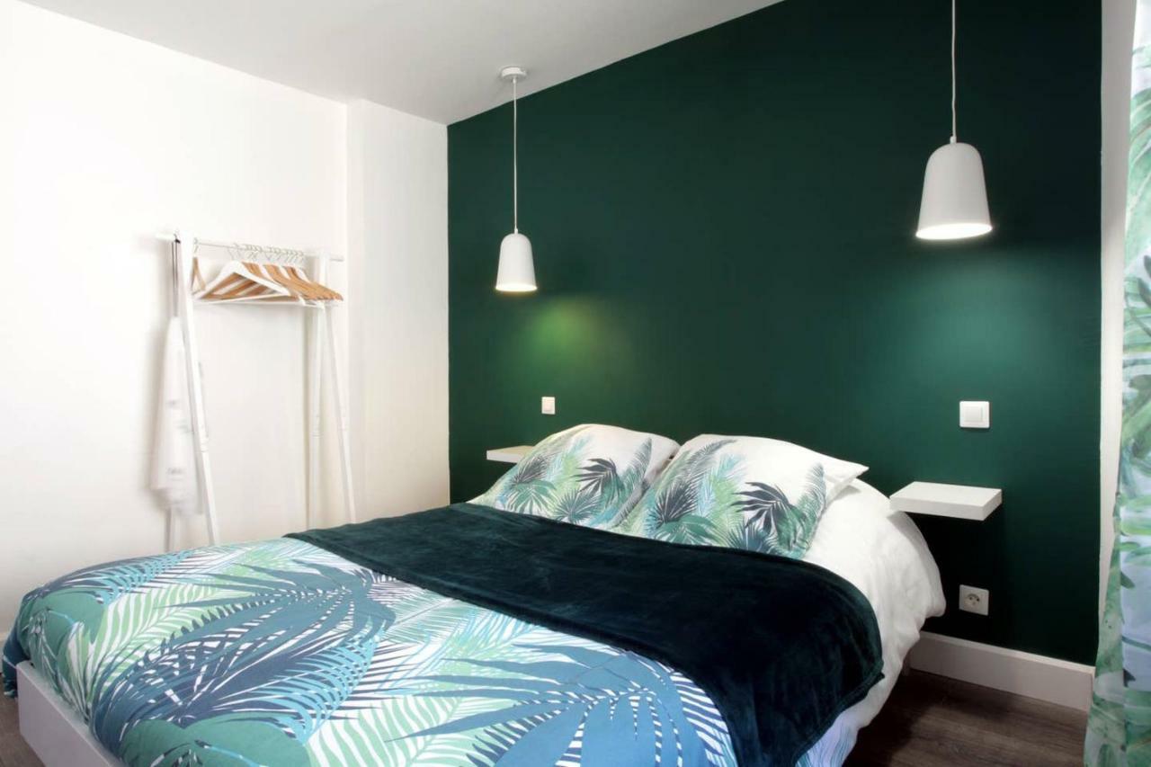 Les Gites De Laure - L'Or Vert, Appartement Avec Vue Sur Le Chateau, Parking Prive, Climatisation, Netflix, A 160 M De La Cite Medievale การ์กาซอน ภายนอก รูปภาพ
