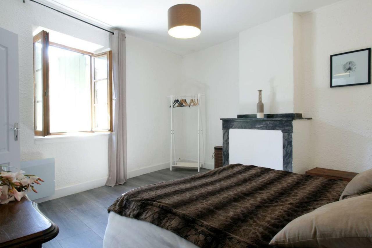 Les Gites De Laure - L'Or Vert, Appartement Avec Vue Sur Le Chateau, Parking Prive, Climatisation, Netflix, A 160 M De La Cite Medievale การ์กาซอน ภายนอก รูปภาพ